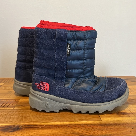 The North Face Other - The North Face Boys Winter Camp Blue Boots Waterproof
